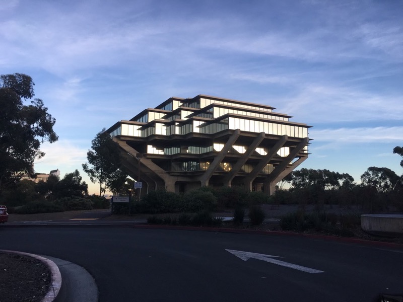 University of California San Diego Central Library