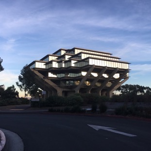 University of California San Diego Central Library